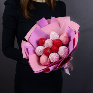 Букет из клубники в шоколаде «Леона» 1