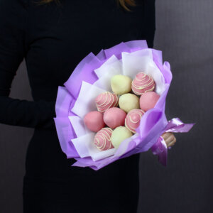 Букет из клубники в шоколаде «Луна» 1