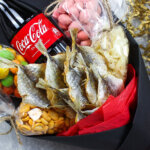 Съедобный букет «Фишер-Хук» в черной упаковке. фото 3