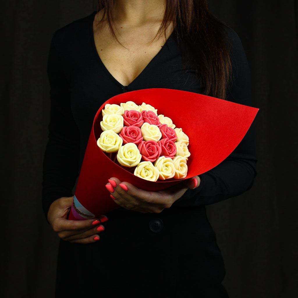 IMG_9243 Розы из шоколада «Каллисто» 19 в картоне красный, фото 2